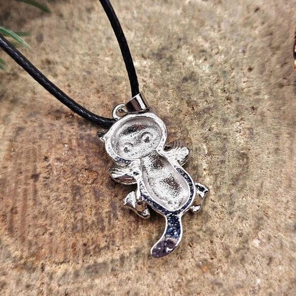 Cute Nature Green Tourmaline Sneaky Cat Pendant Necklace. Price includes both pe - Picture 7 of 10